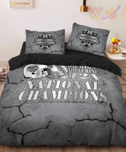 Michigan Wolverines Football bedding set duvet cover pillow shams WOAHTEE0524SR