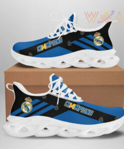 Best selling Real Madrid sneaker 08