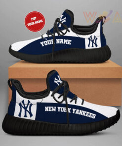 New York Yankees Custom Sneakers 012