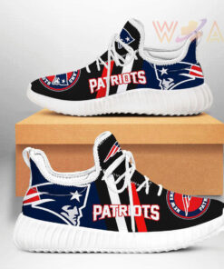 The best selling New England Patriots shoes 07 1