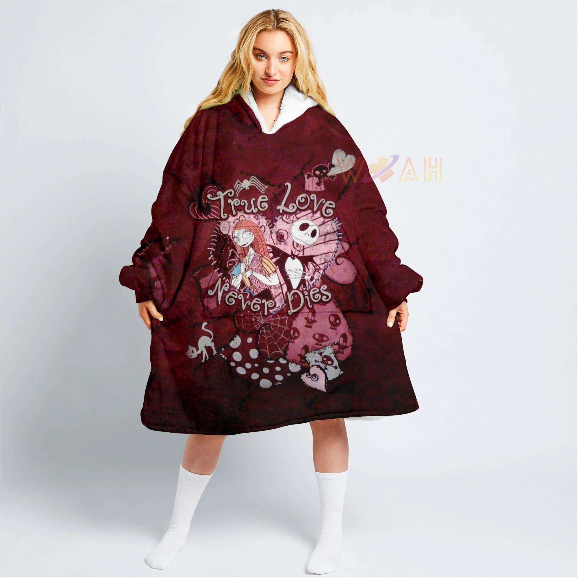 Sally & Jack Skellington True Love Never Die Oversized Hoodie Blanket S2
