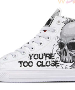 too close skull art high top canvas shoes